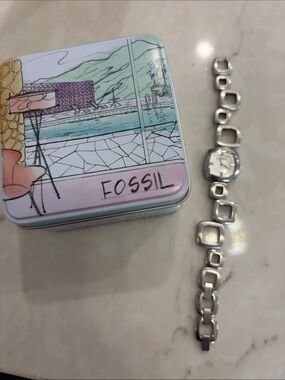 Fossil Women's Silver Link Bracelet Watch with Square Face